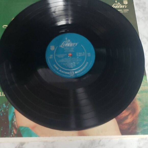 Julie London Lonely Girl Vinyl Record - Picture 15 of 16